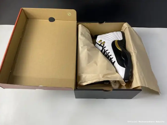 Official Maikesneakers Air Jordan CT8013-170 12 Royalty 0512